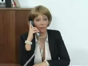 淫蕩辦公室的黑絲女女郎的肉體釋放